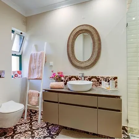 2bedroom Heated Shared Pool ,near And Ferrugudo Apartament